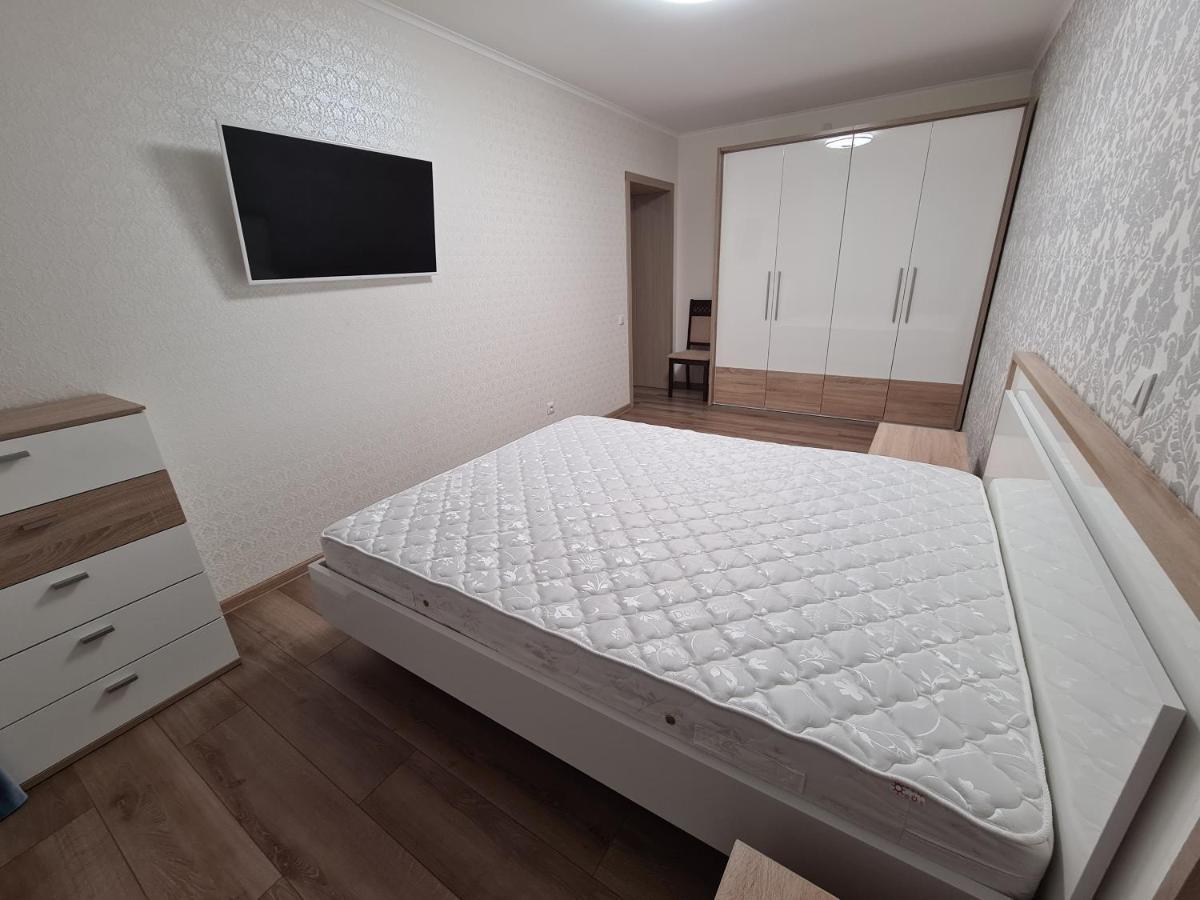 127-Avenue Apartment TTchernivtsi Extérieur photo